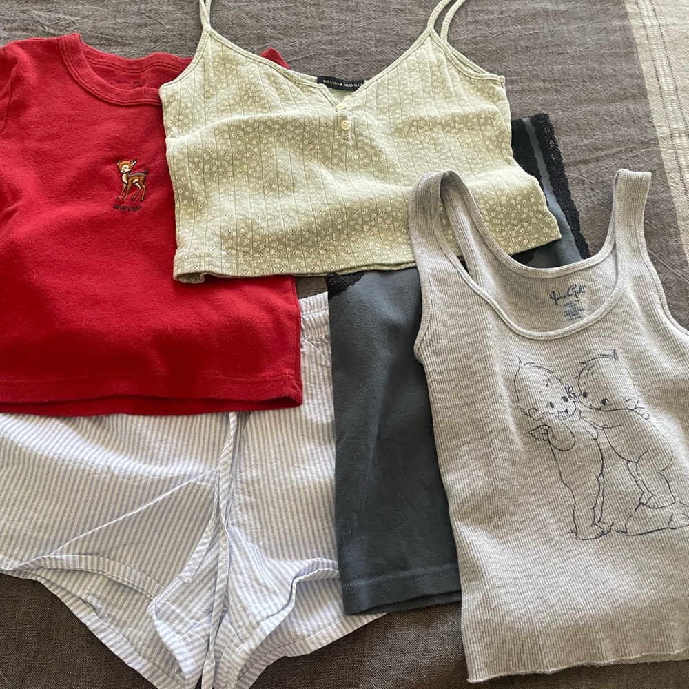 Brandy Melville Bundle
